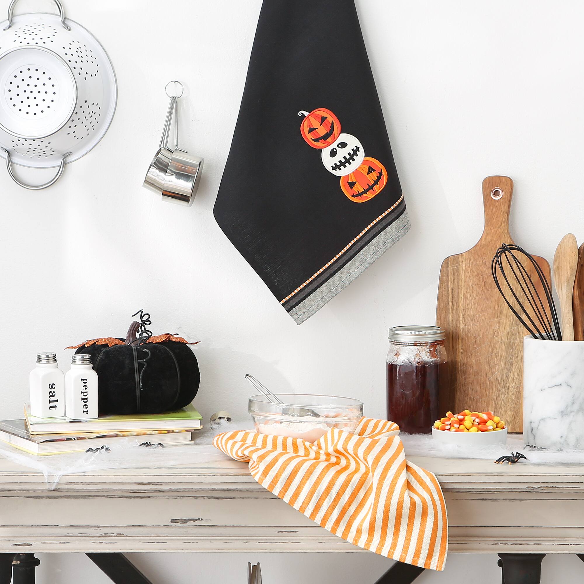 DII® Jack O' Lantern Dishtowel Set